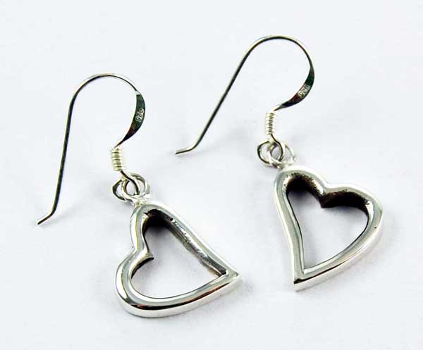 Earring Plain Heart