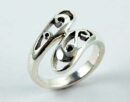 Ring Silver Swirl Cut Overlap