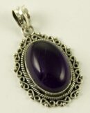 Silver Pendant Oval Fancy Edge