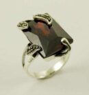 Ring Silver Rectangle Garnet