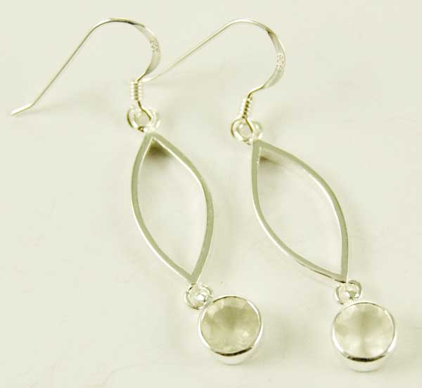 Silver Earring Oval Drop Labradorite